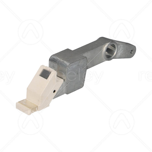 Interlock Beak Assembly with Fixings & 2 Piece Nylon Bush Set