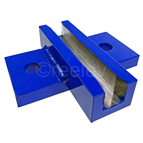 Cast Guide Shoe to Suit 16mm Guide Rail