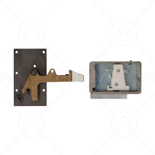 FL16 Lock & Beak (Right Hand)