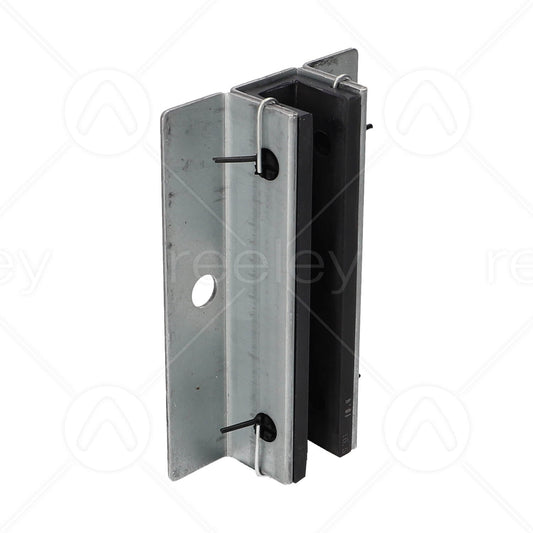 140mm Long Monospace Steel Guide Shoe with Liner to Suit 16mm Rail