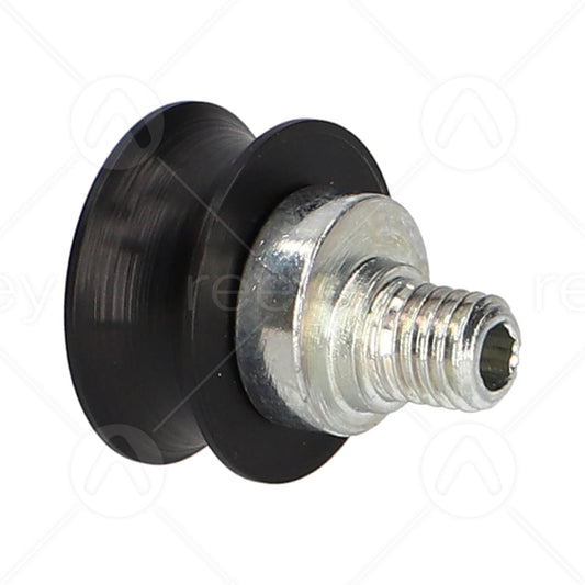 Kicking Roller